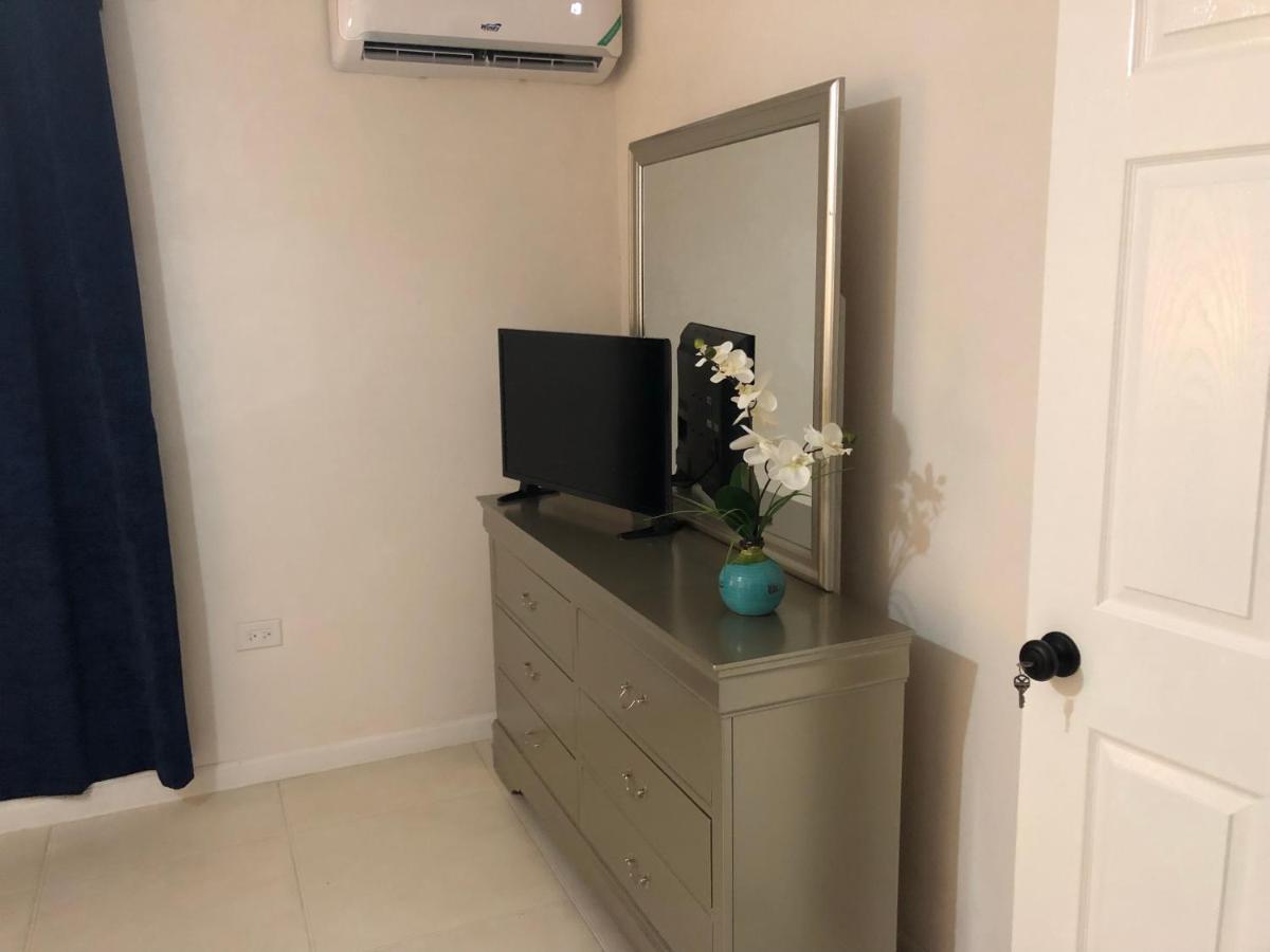 Anna'S Joye Chatham Montego Bay Exterior photo